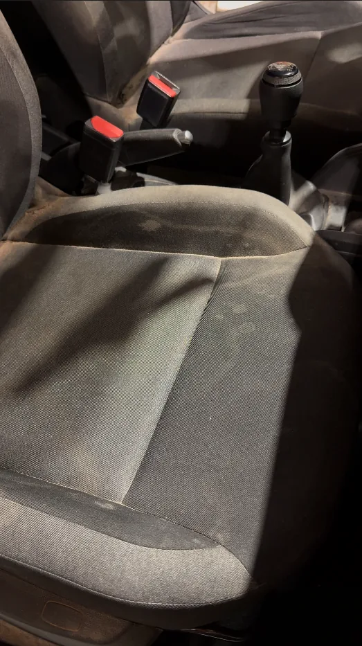 Asiento después de la limpieza